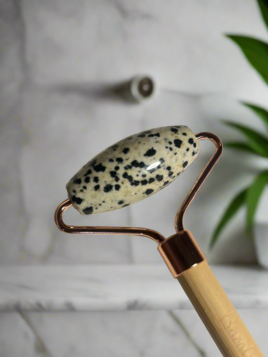 Facial massage roller